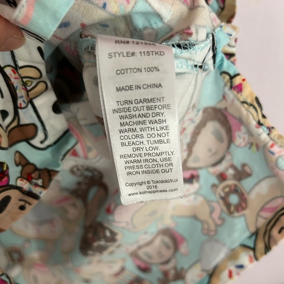 Women’s Tokidoki Scrub Top - Picture 4 of 7